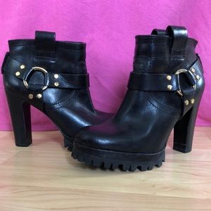 Tory Burch ankle boots